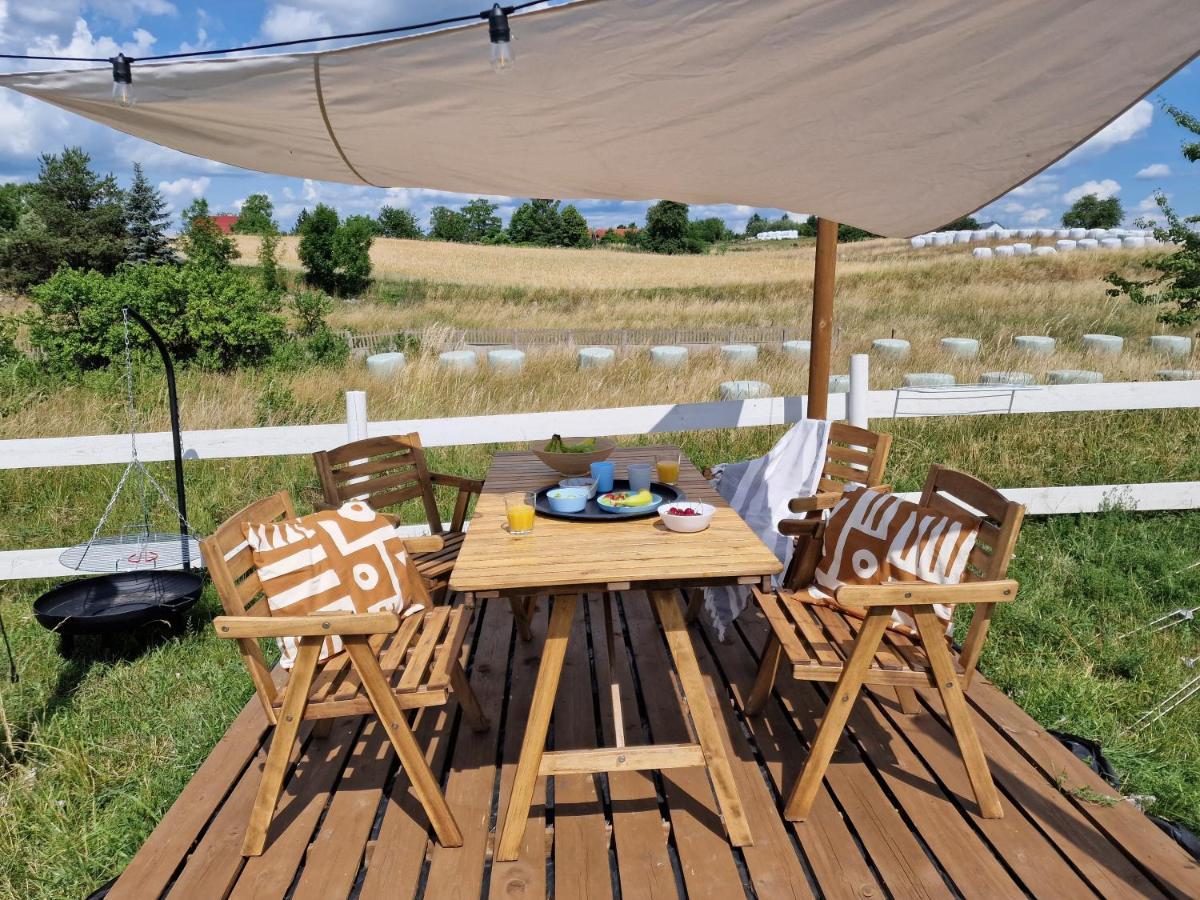 Hotel Glamping nad Jeziorem Nowe Guty Esterno foto
