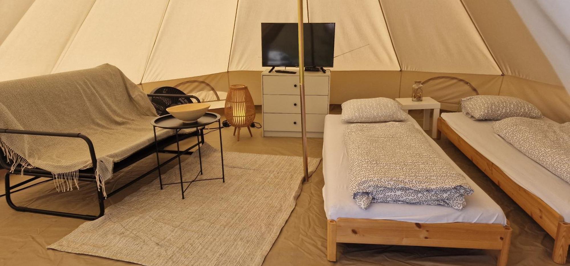 Hotel Glamping nad Jeziorem Nowe Guty Esterno foto